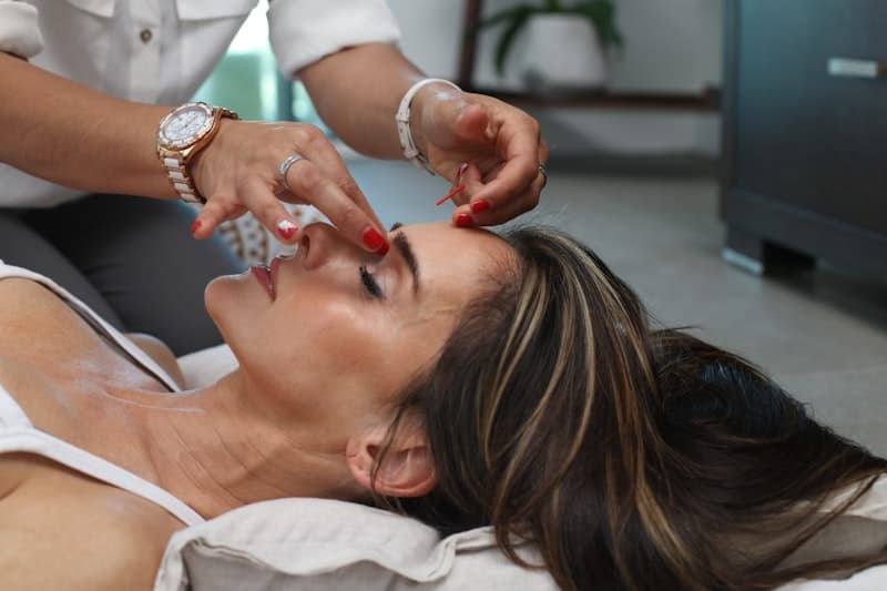 Skin Imperfections That Can Be Treated with Advanced Electrolysis